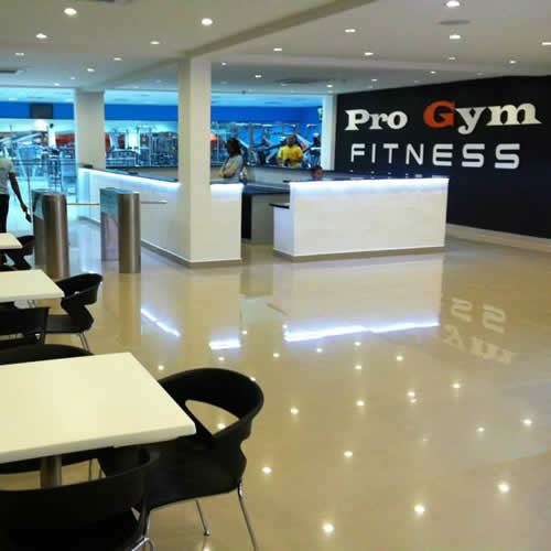 Phòng tập thể hình chuyên nghiệp.jpg