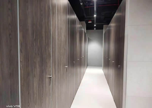 HPL honeycomb toilet cubicles