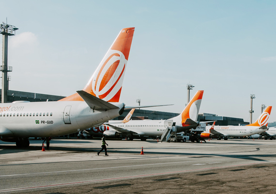 Tấm ốp tường sân bay